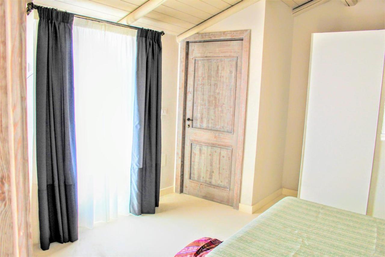 Dimora Vico Dei Nohi Bed and Breakfast Lecce Exteriör bild