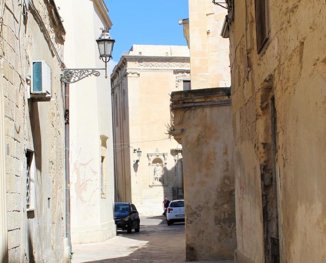 Dimora Vico Dei Nohi Bed and Breakfast Lecce Exteriör bild
