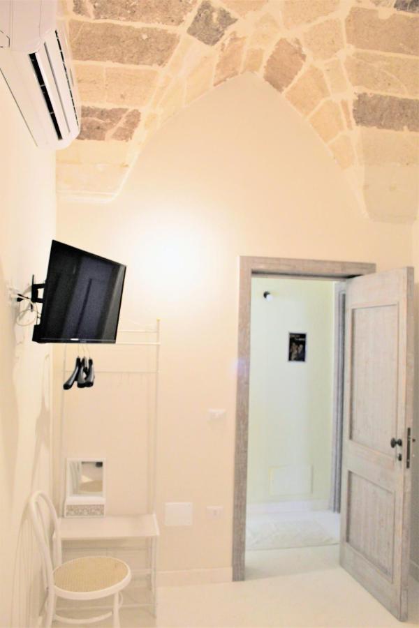 Dimora Vico Dei Nohi Bed and Breakfast Lecce Exteriör bild