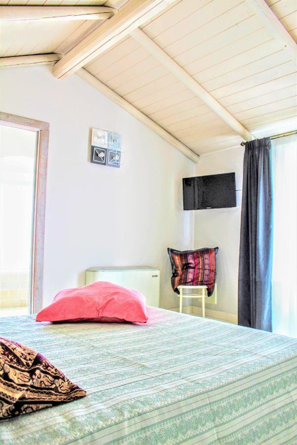 Dimora Vico Dei Nohi Bed and Breakfast Lecce Exteriör bild