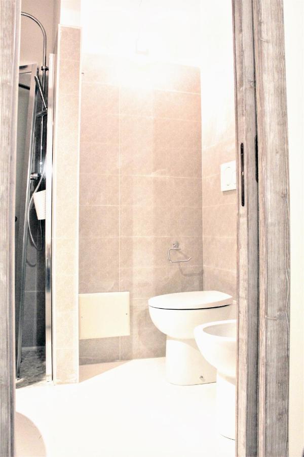 Dimora Vico Dei Nohi Bed and Breakfast Lecce Exteriör bild