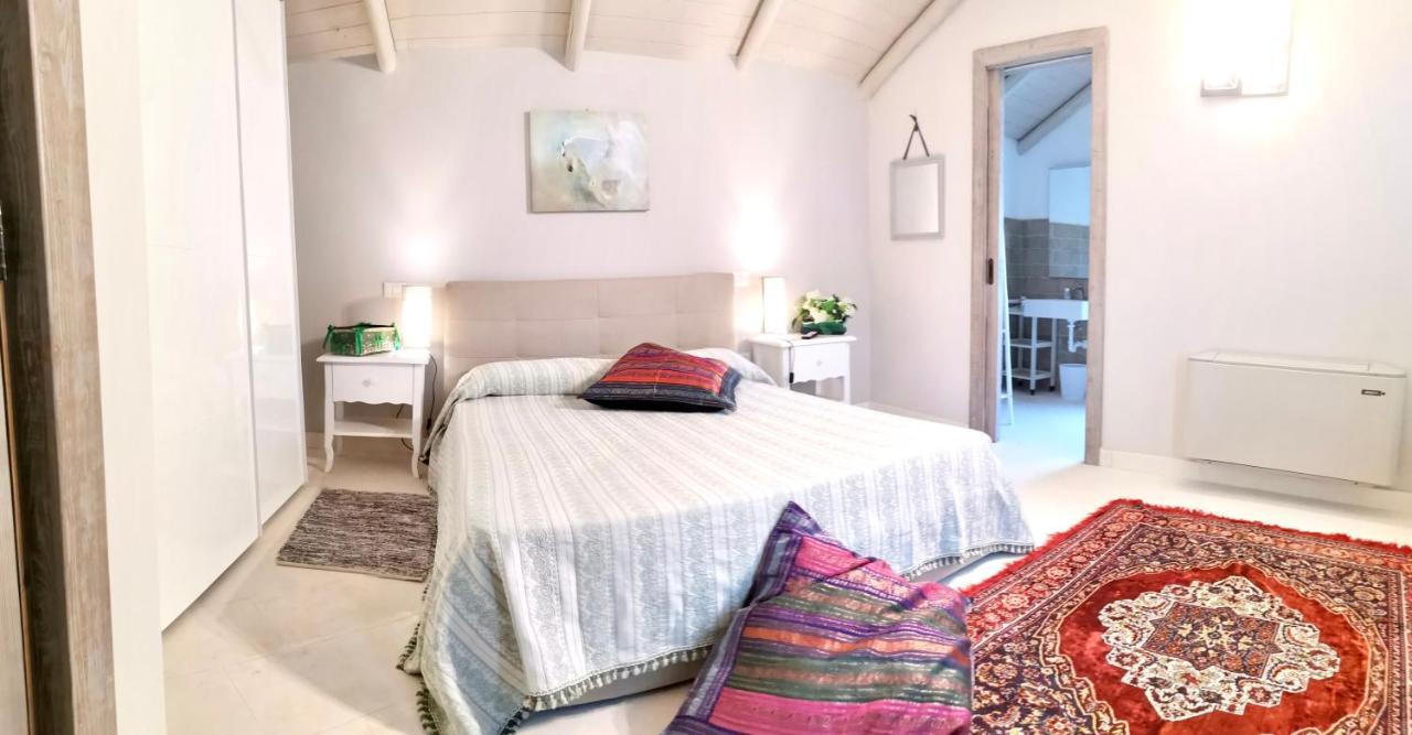 Dimora Vico Dei Nohi Bed and Breakfast Lecce Exteriör bild
